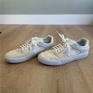 Nike SB Ishod White Men's Skate Sneakers